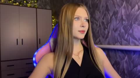 Alexia online show from July 3, 11:49 am