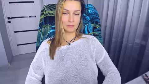 Alexia online show from January 14, 2:33 pm