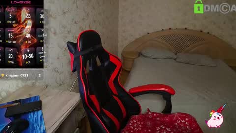 Alexis online show from December 15, 11:10 pm