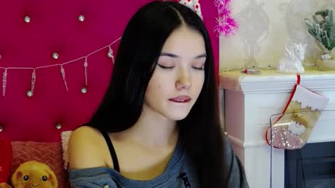 alexisdevine online show from December 21, 5:22 am