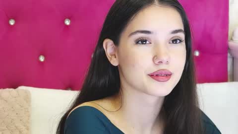 alexisdevine online show from June 3, 4:46 am