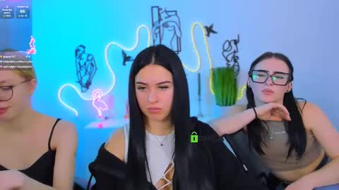 alia skay online show from March 18, 9:09 pm