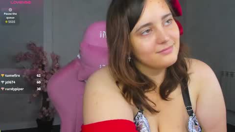 Alika online show from July 28, 3:21 pm