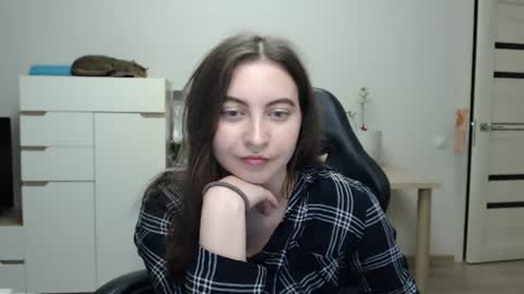 Alice online show from July 12, 10:32 pm