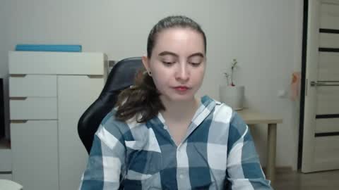 Alice online show from June 4, 2:10 pm