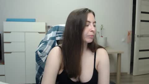 Alice online show from June 25, 11:45 am
