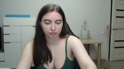 Alice online show from June 22, 6:05 pm