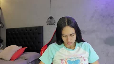 Alice Susan online show from May 19, 11:39 am