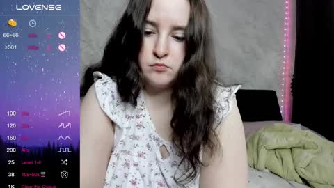 Alice online show from October 6, 1:17 pm