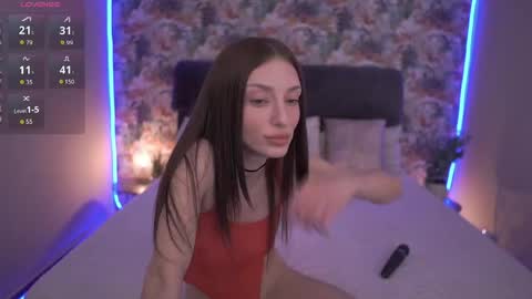 Alice online show from April 13, 1:56 pm