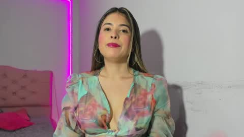 alice_cespedes online show from February 3, 10:21 pm