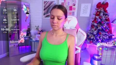 Alice in Wonderland  online show from December 21, 5:25 am