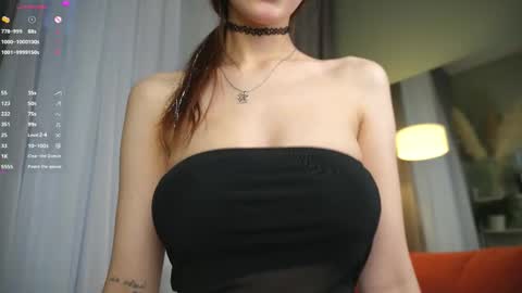 Snapshot of alice_dusk_ chatting on October 15, 2:30 pm Alice online show from October 15, 2:30 pm