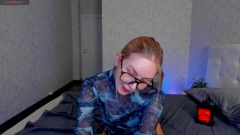 Snapshot of alice_elf chatting on February 28, 11:47 am Alice online show from February 28, 11:47 am