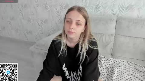 alice_halle online show from July 11, 7:52 am