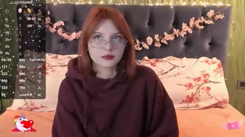 Snapshot of alice_langley chatting on October 1, 12:10 pm Alice 3 online show from October 1, 12:10 pm