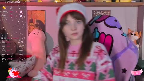 Snapshot of alice_langley chatting on December 24, 1:17 pm Alice 3 online show from December 24, 1:17 pm