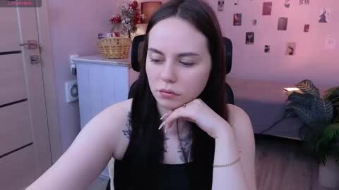 Alice online show from March 18, 5:45 am