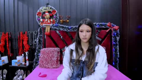 Alice online show from December 24, 11:17 am