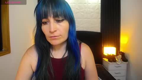 Snapshot of alice_sweetmomma chatting on December 30, 6:27 pm Alice online show from December 30, 6:27 pm