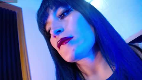 Alice online show from November 12, 8:29 pm