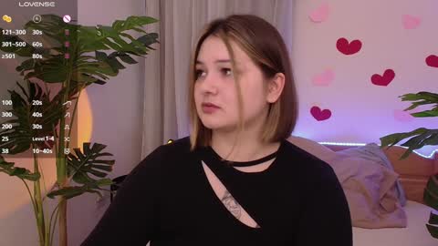 Snapshot of alice_walters chatting on February 3, 3:27 pm Alice online show from February 3, 3:27 pm