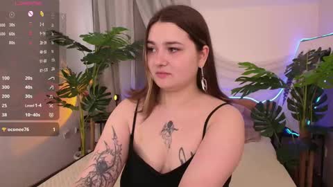 Snapshot of alice_walters chatting on September 11, 2:50 pm Alice online show from September 11, 2:50 pm