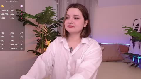 Snapshot of alice_walters chatting on March 11, 3:23 pm Alice online show from March 11, 3:23 pm