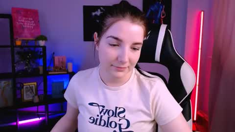 alicechanell online show from February 21, 6:58 am