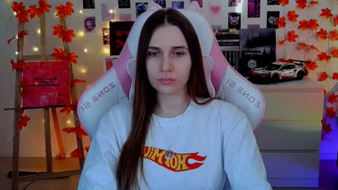 alicecharmy online show from November 20, 7:09 am