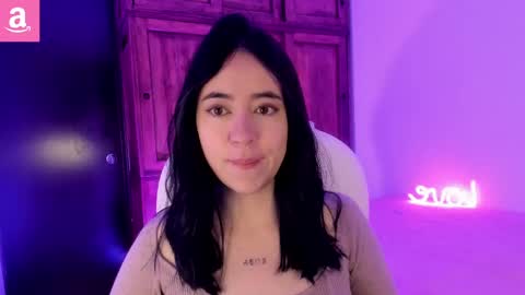 Snapshot of alicee_2 chatting on February 28, 1:14 pm Aliceee .. 97YP9VWGZHrefnav wishlist lists 1 online show from February 28, 1:14 pm