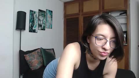 alicee_logan_ online show from January 17, 2:30 am
