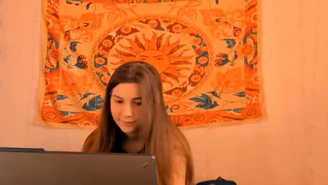 Alice online show from March 28, 5:07 am