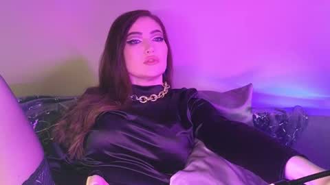 alicejameson online show from November 4, 9:31 pm