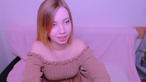 Alice online show from May 29, 10:02 am