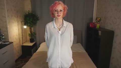 Milly online show from July 26, 6:43 am