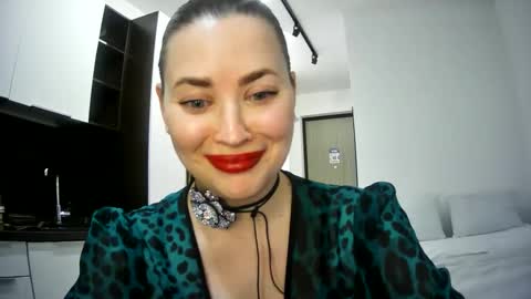 AlicexFresh online show from March 9, 2:21 pm