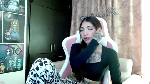 ALICIA  online show from December 11, 5:00 am