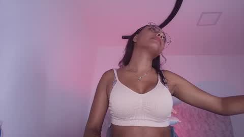 Alicia Kyse  online show from June 25, 5:12 am