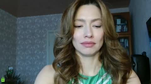 Alicia online show from January 10, 3:06 pm