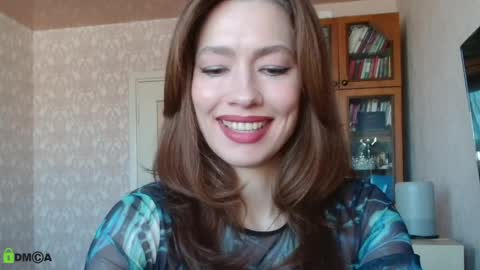 Alicia online show from April 11, 7:45 am