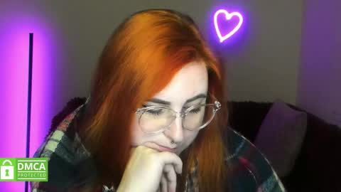 Alicia online show from December 5, 7:30 am