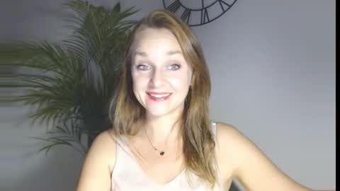 Alicia online show from November 18, 4:19 pm