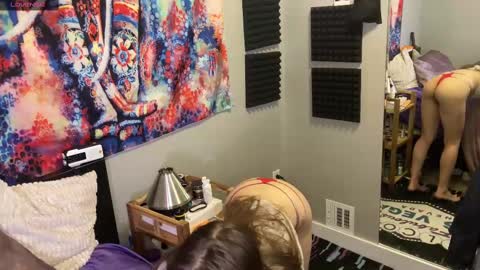 Ali Jones online show from March 10, 11:49 pm