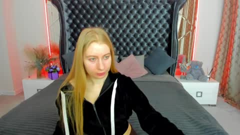 Alina online show from April 4, 5:39 am