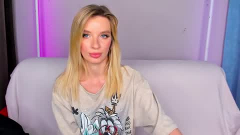 Alina online show from June 11, 2:53 am