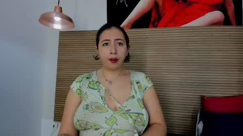 Alina Montiel online show from July 28, 11:39 am