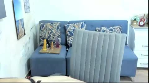 alinabozz1 online show from June 20, 4:49 am