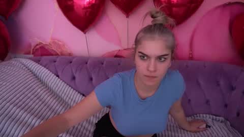 Alina online show from February 9, 8:55 pm