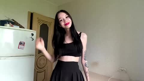 Mary online show from May 29, 1:53 pm